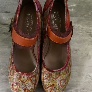 L’Artiste by spring step shoes